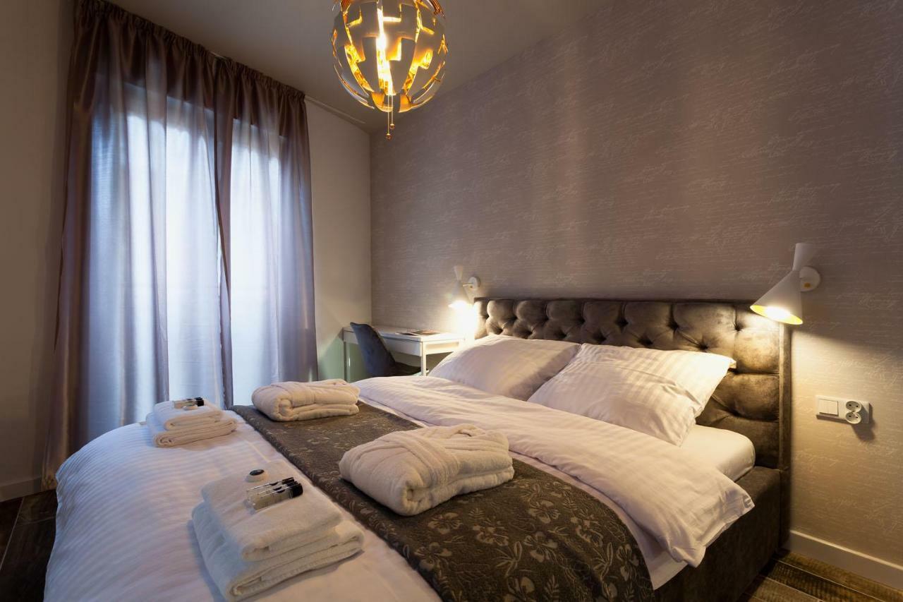 City Of The Kings Piano Apartment Krakow Exterior photo